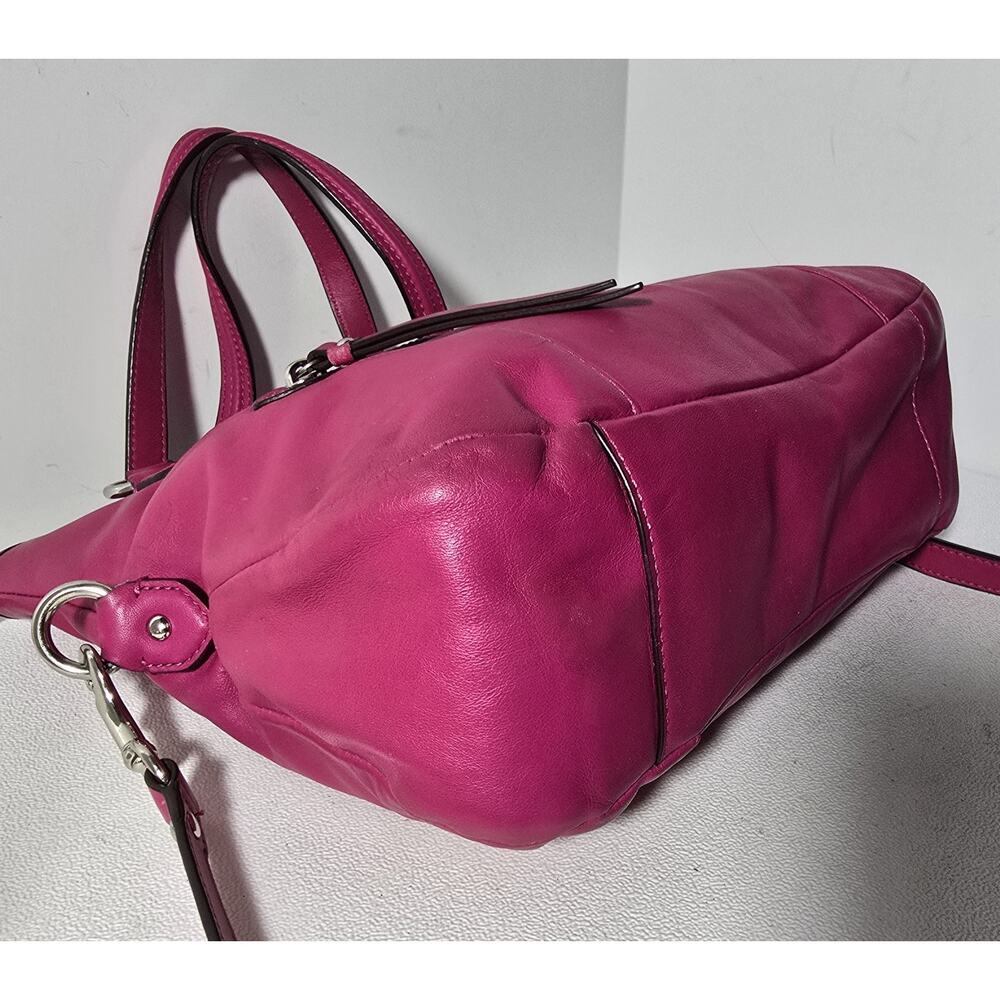 COACH Daisy Mia, Magenta Shoulder/Crossbody Bag w/Strap Genuine leather - F23901 - Picture 9 of 14